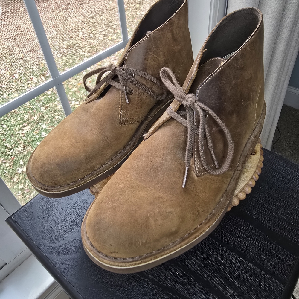 Clarks Tan Leather Chukka Boots